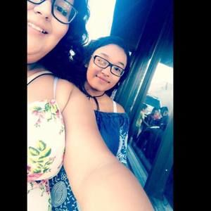 Meet your Posher, Perla